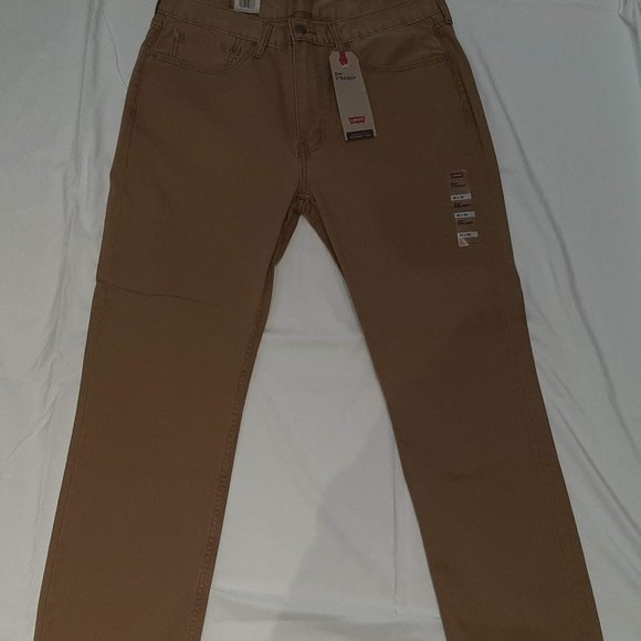 Levi's Pants - Picture 2 of 3